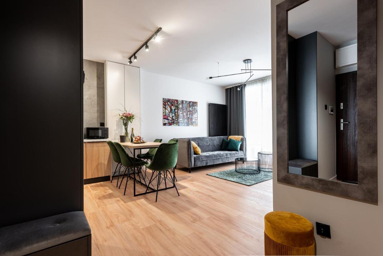Apartament Nowe Centrum Lodzi - Perla Srodmiescia Lódź Exterior foto